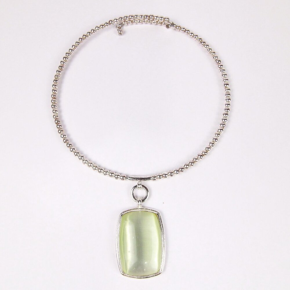 Vintage Silver Tone Adjustable Necklace with a Green Pendant